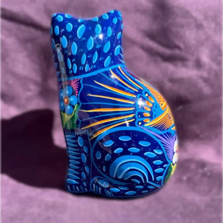 Blue Talavera Cat