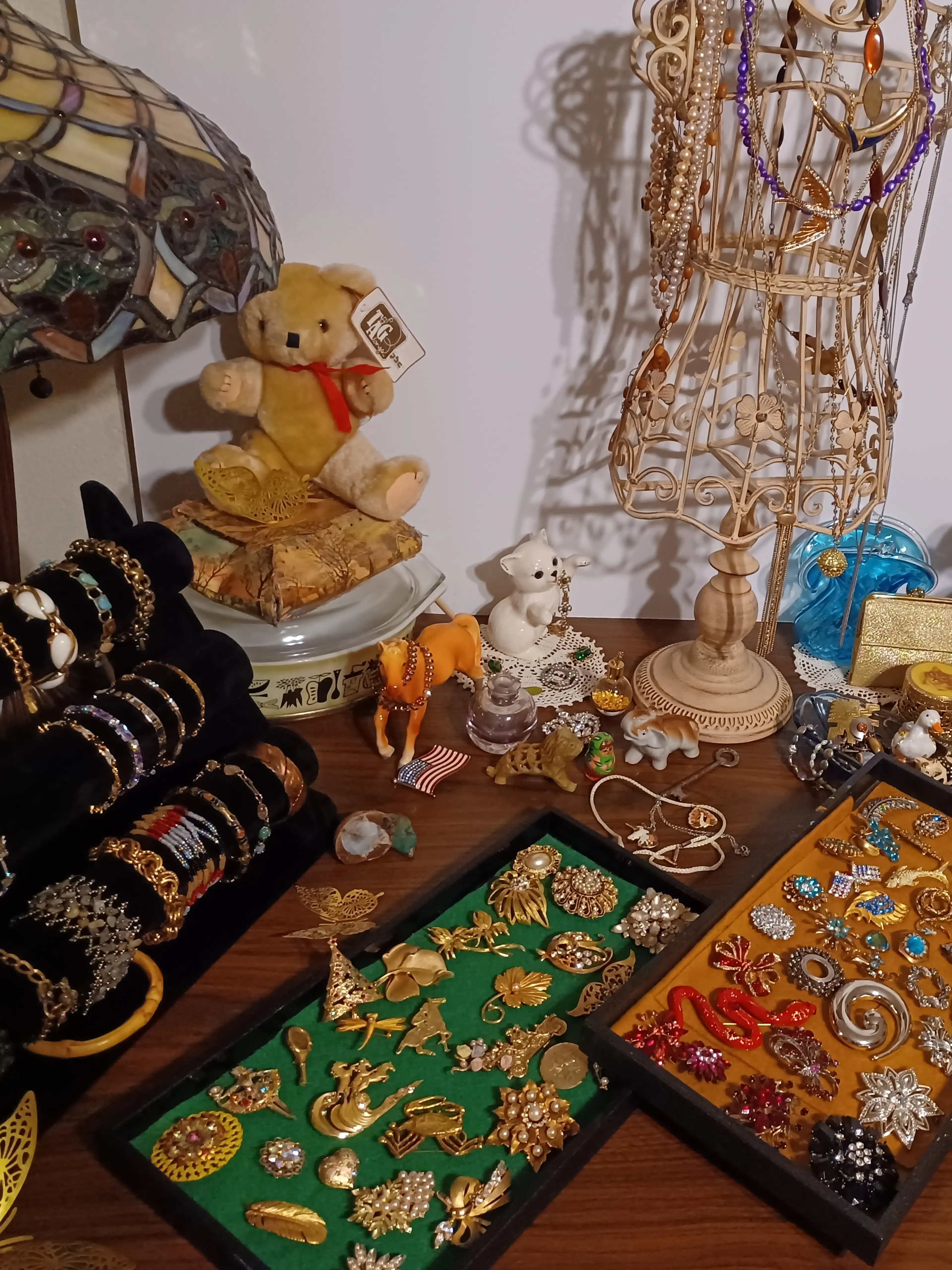 Tea for Two"sday vintage!🫖 with @NancysvintageTreasures and MissmeowysVintage 