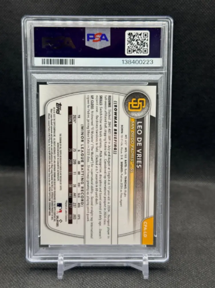 Leo De Vries 2025 Bowman Chrome Orange Reptilian Autograph /25 PSA 9