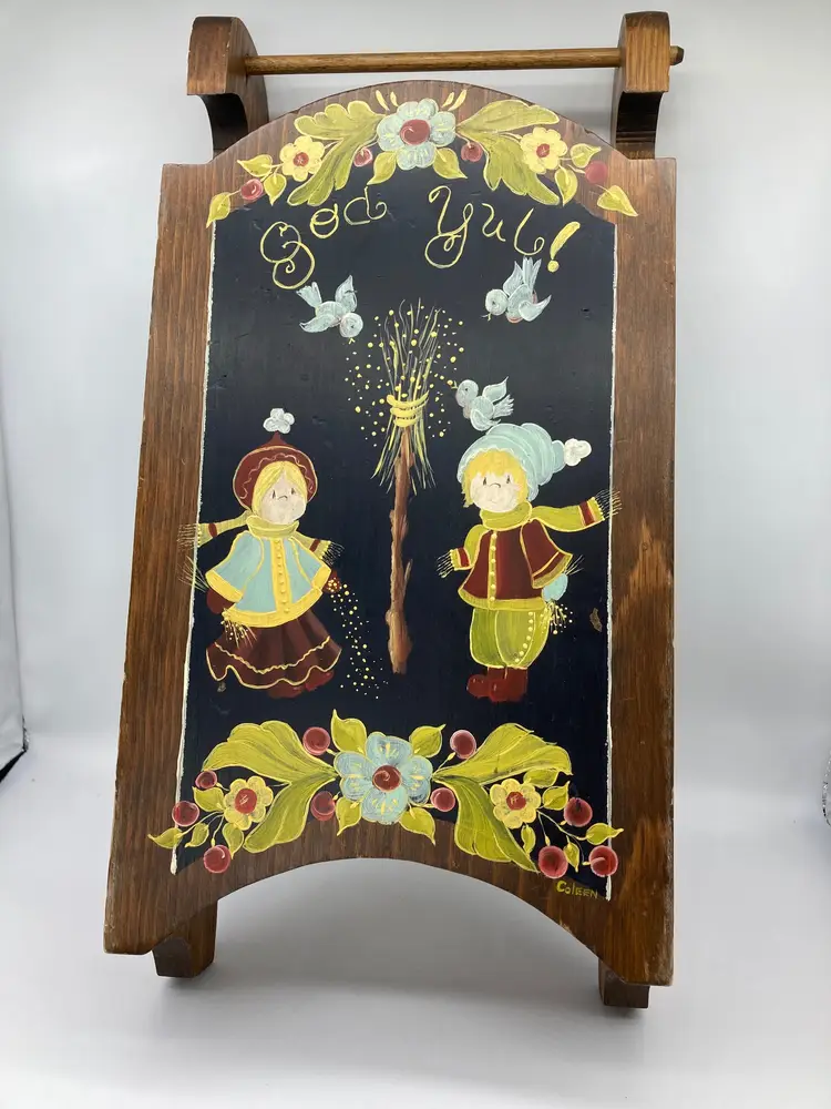 Small Christmas Wooden Sled, Rosemaling, Nordic 'God Jul' with Children