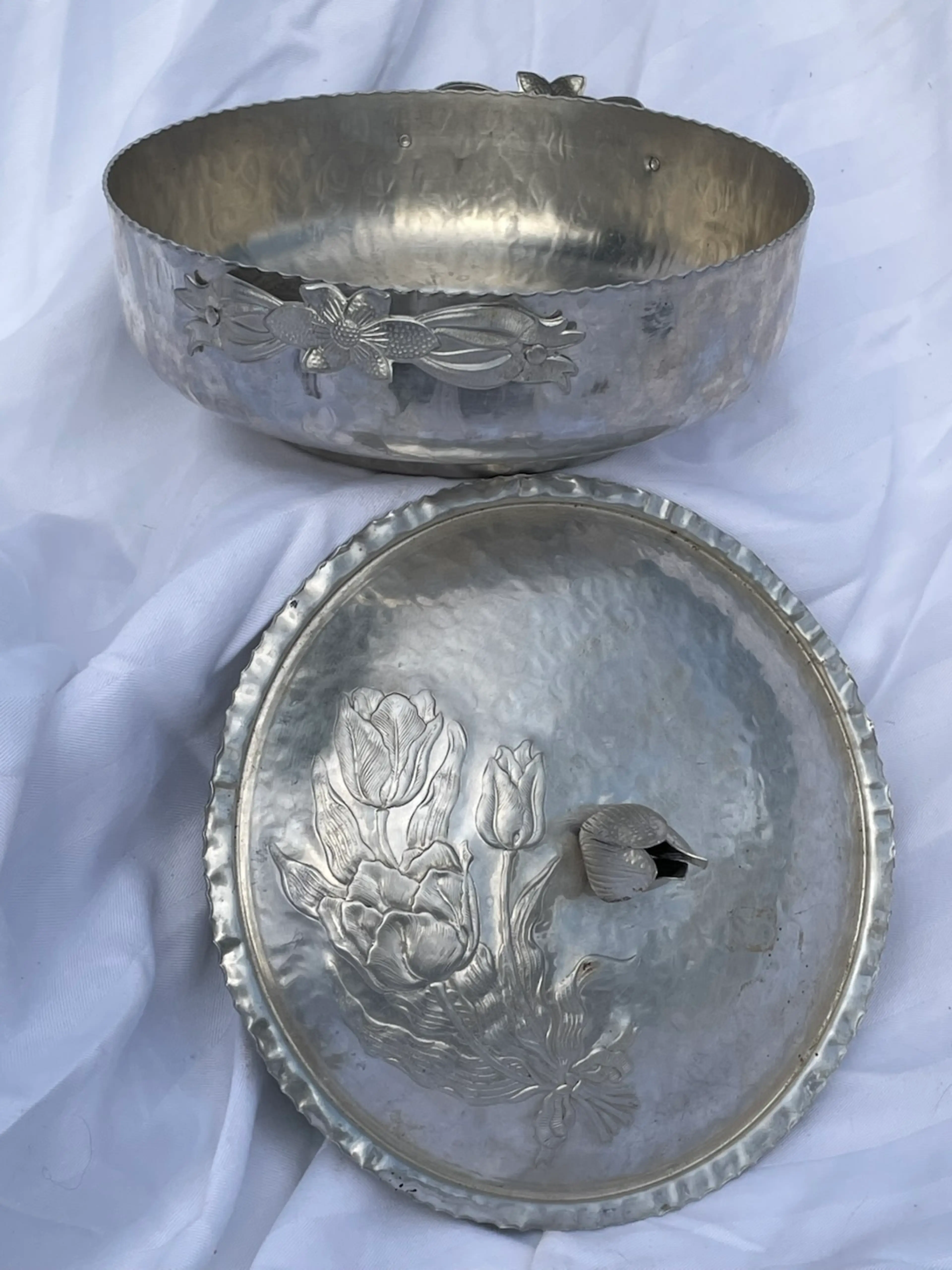 Image 2 of 4