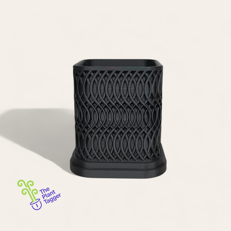 Swirly Black