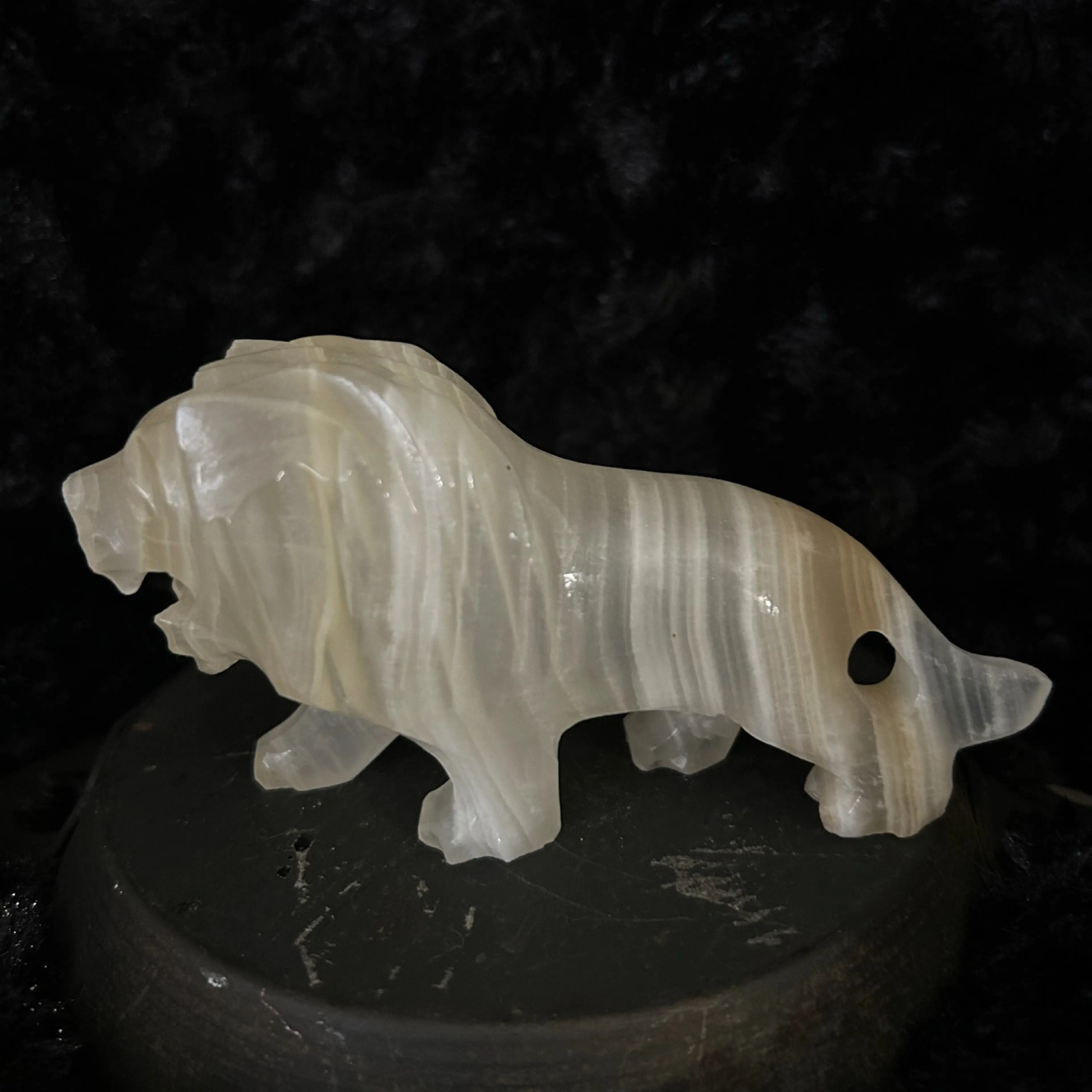 Image 4 of 6
