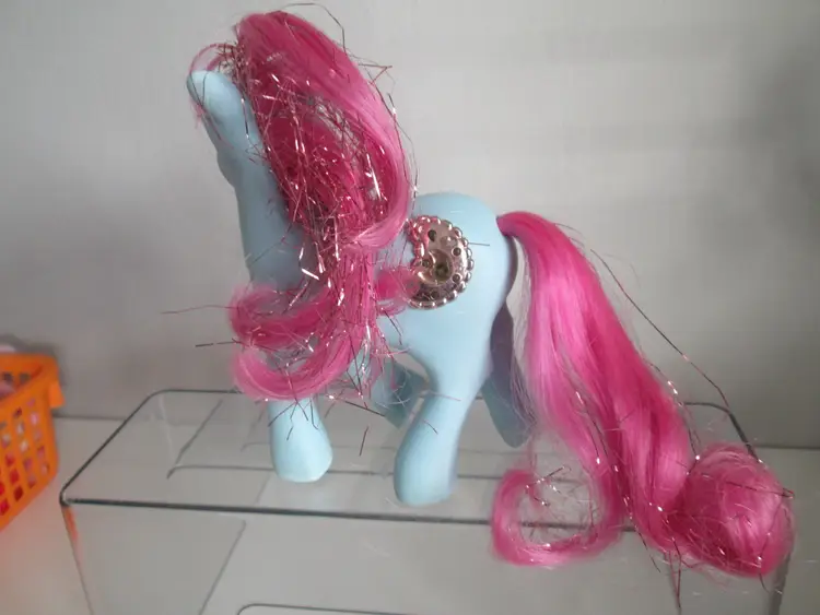 Vintage 1987 G1 My Little Pony “PRINCESS ROYAL BLUE" from the Princess Pony series