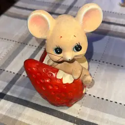 79 Kitchy Flocked Mouse Bank Eating Strawberry