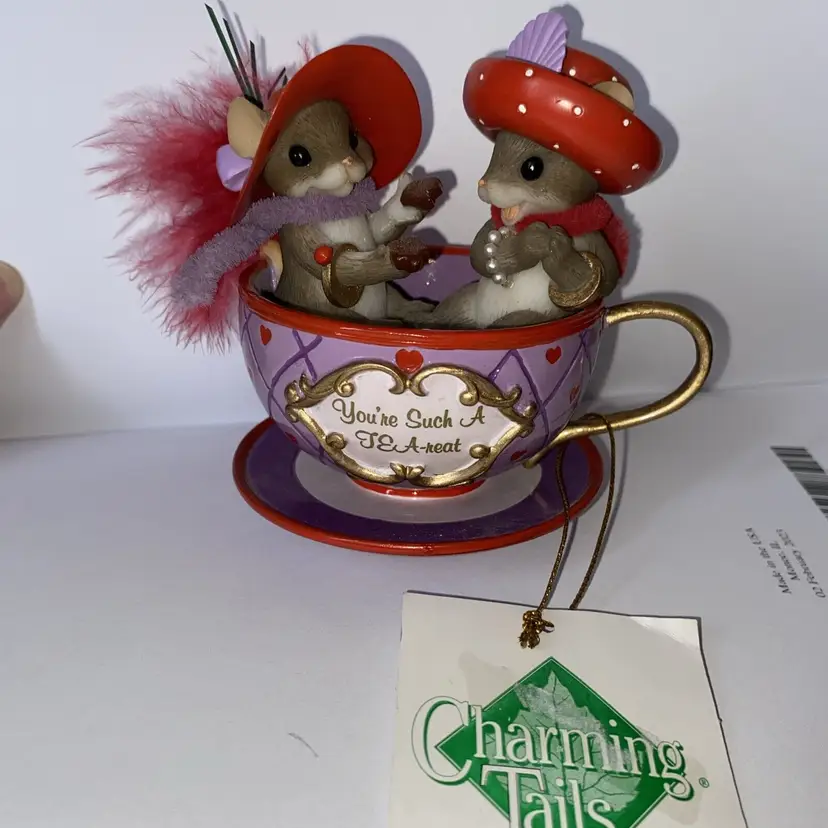 Charming Tails You’re Such A Tea-reat Tea Cup Hamilton Mice Red Hat Figurine