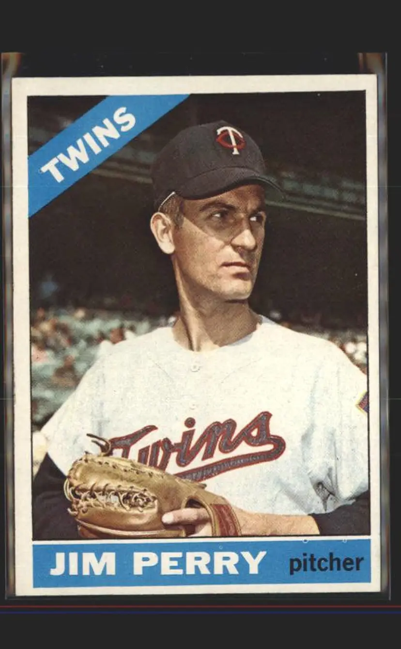 1966 Topps #283 Jim Perry - (137) - Minnesota Twins