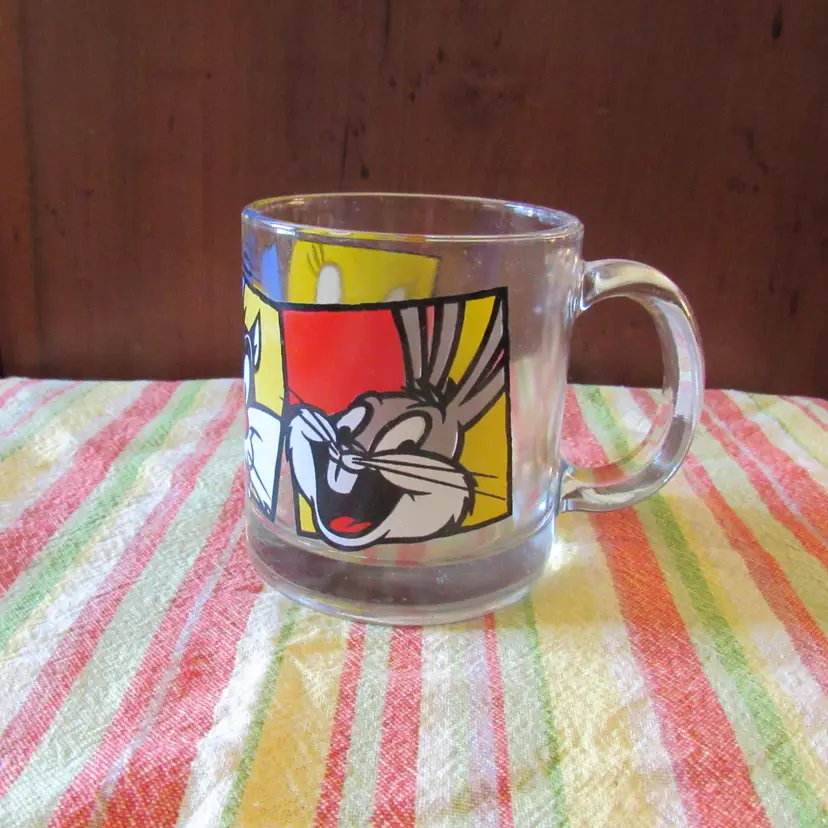 Vtg Warner Bros. Looney Tunes Glass Coffee Mug