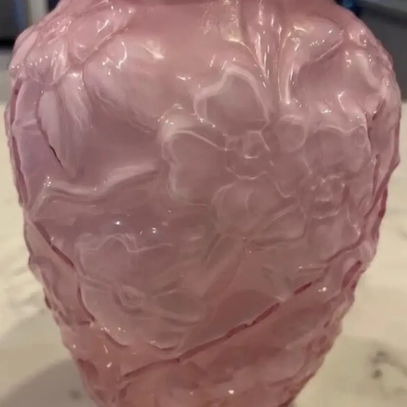 Beautiful Fenton Pink Floral Cased Glass Dogwood Vase Large