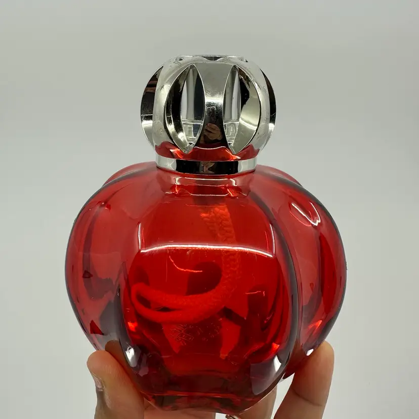 Lampe Berger Paris France Glass Fragrance Lamp Red  Swirl. Silvertone top.