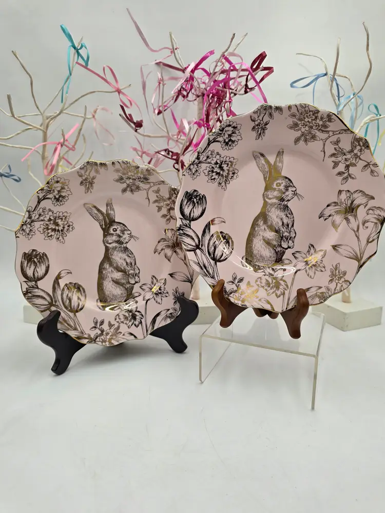 Collectible set of salad plates