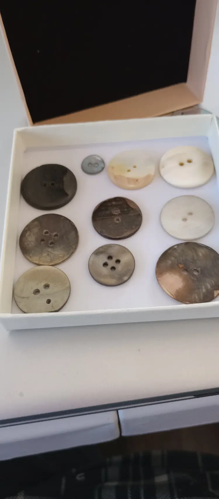 Vintage Mother of Pearl buttons