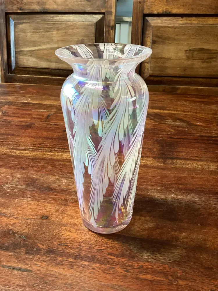 3173- Iridescent Pulled Feather Art Glass Vase, 7”,-READ