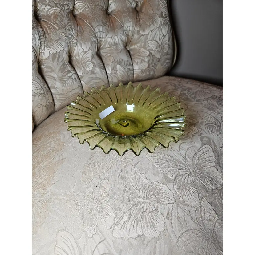 Blenko Chartreuse Crimped Bowl 5423