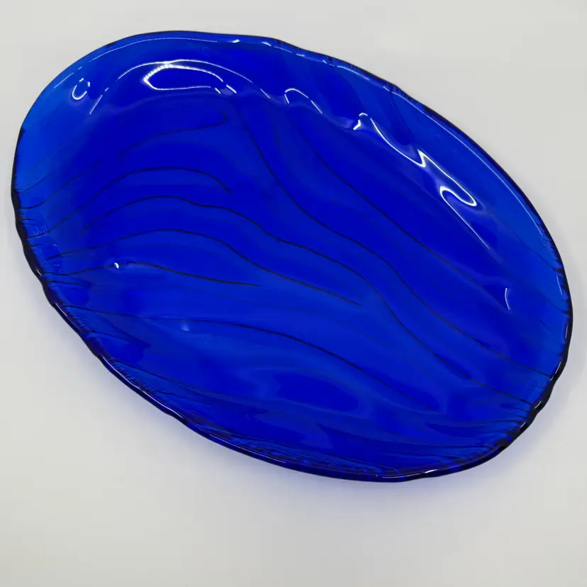 Vintage IVV Italy Cobalt Blue Glass Oval Plate/Platter Textured Wave Pattern 13.5”