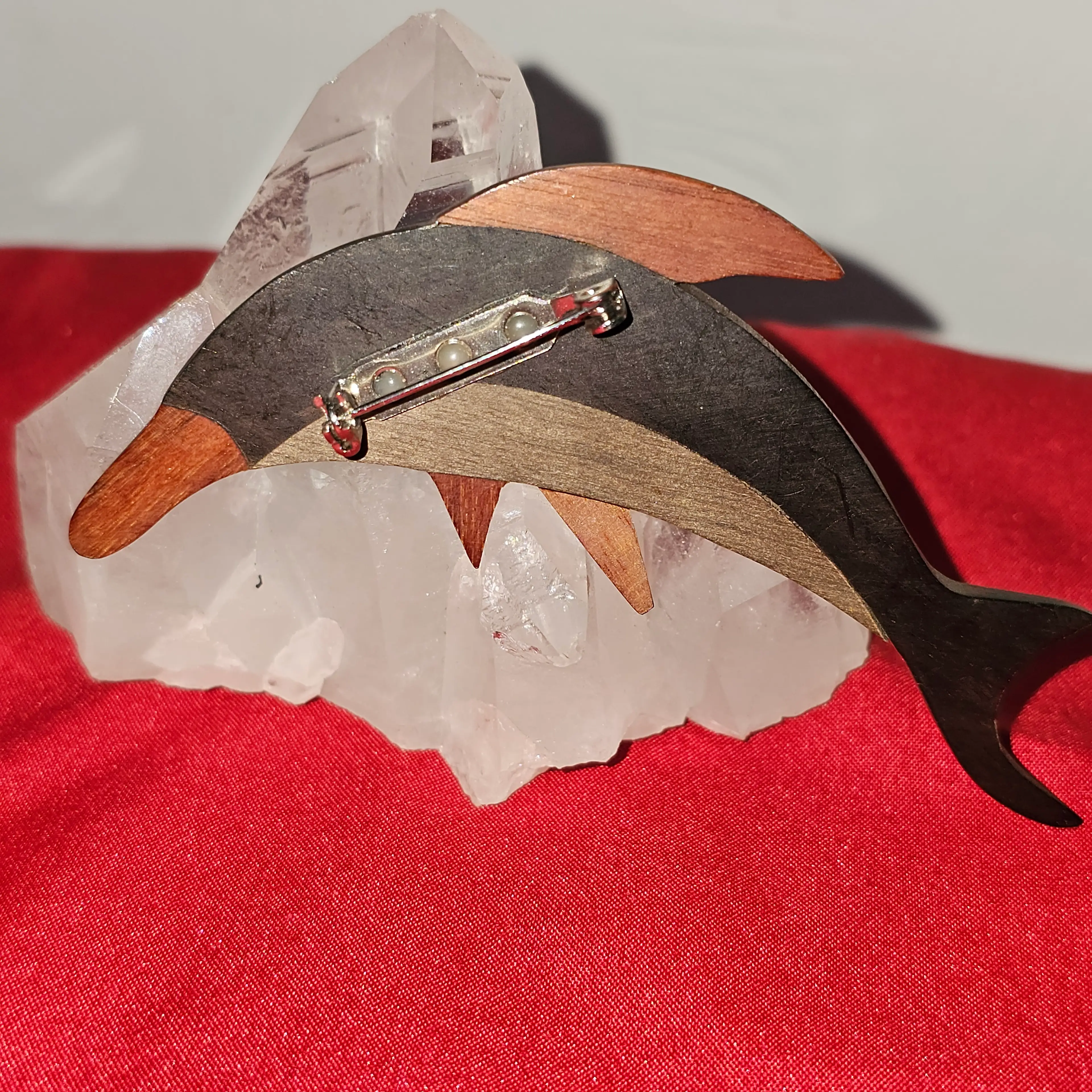 Image 2 of 4