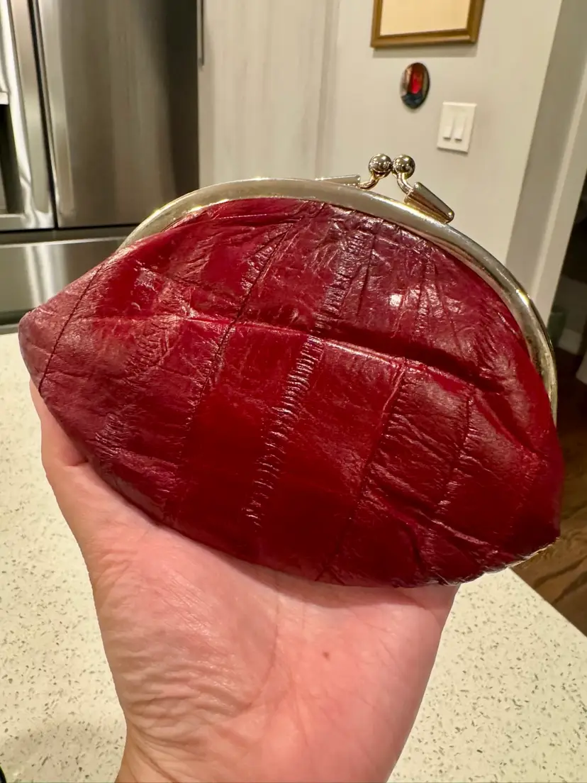 6.5”x5” Marshal Genuine Eal skin Eelskin Small Change Purse Organizer, from the 1970s or 1980s