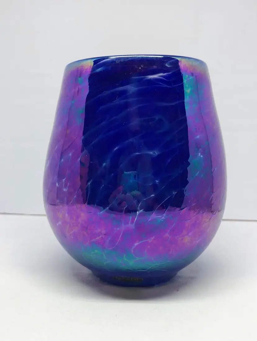 Hand-Blown Art Glass Glass Eye Studio Iridescent Vase / Drinking Glass