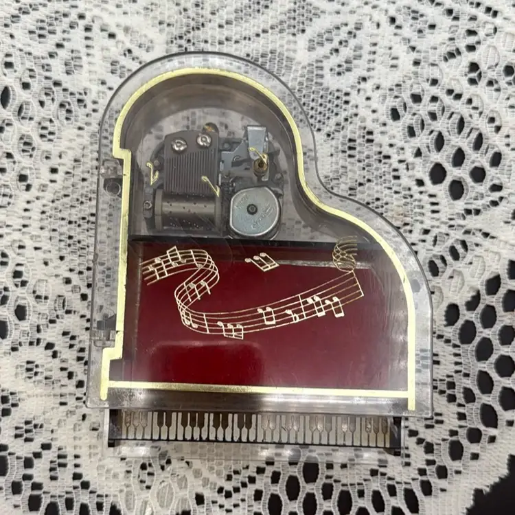 Vintage Toyo Grand Piano Music Box