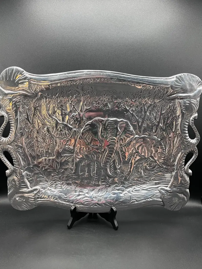 #48 1987 Arthur Court Elephant Clutch Serving tray Decorative Piece Aluminum Alloy 17.5”L 🐘