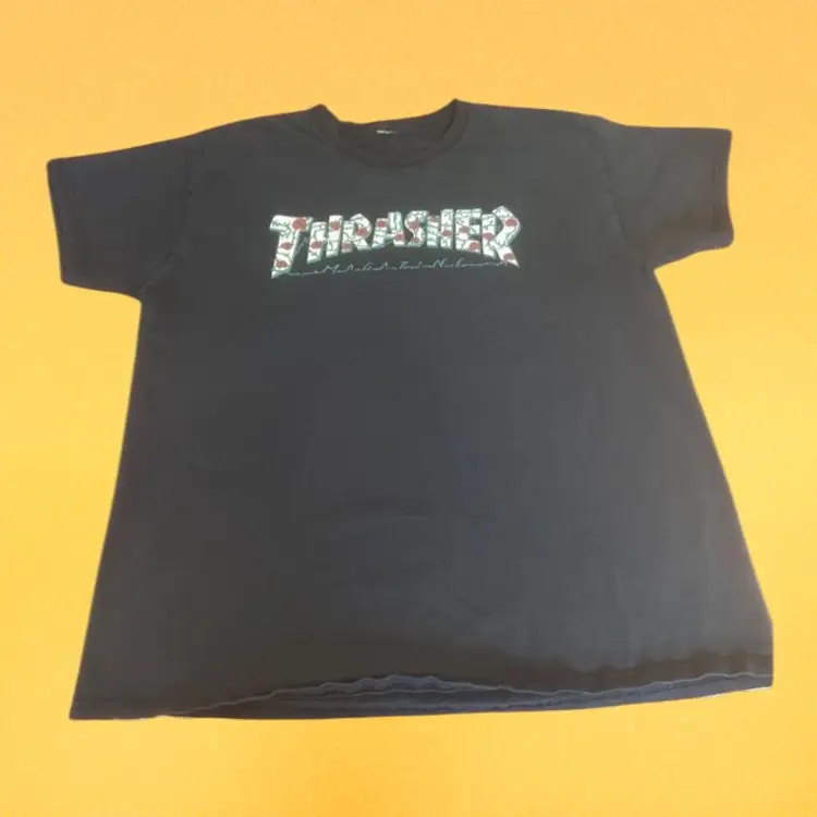 Thrasher Magazine Short Sleeve Black Graphic T-Shirt Rose Thorns Spellout ?? Med