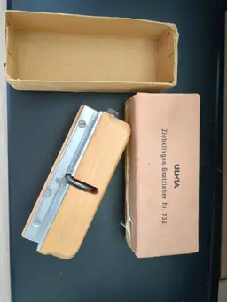 ULMIA ZIEHKLINGEN-GRATZIEHER BURNISHING BLOCK No 732 WITH BOX