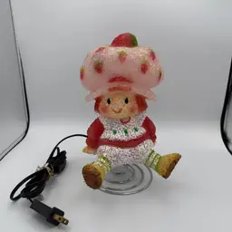 Vintage Strawberry Shortcake Lamp