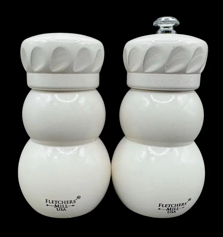 Fletcher’s Mill Williams Sonoma Chef Salt And Pepper Shaker Set Discontinued