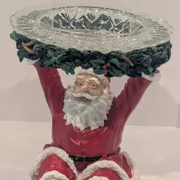 Santa Holding Wreath / Glass Bowl Overhead