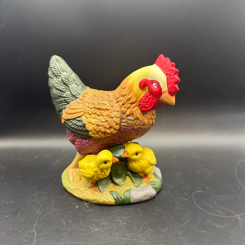 Vintage Mother Hen And Chicks Ceramic Figure