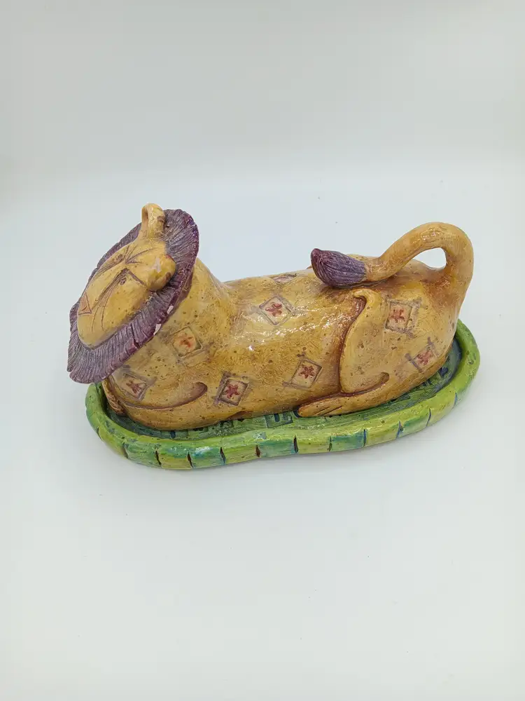 DIANE PEARL GALLERY  whimsical  Cat Butter Dish