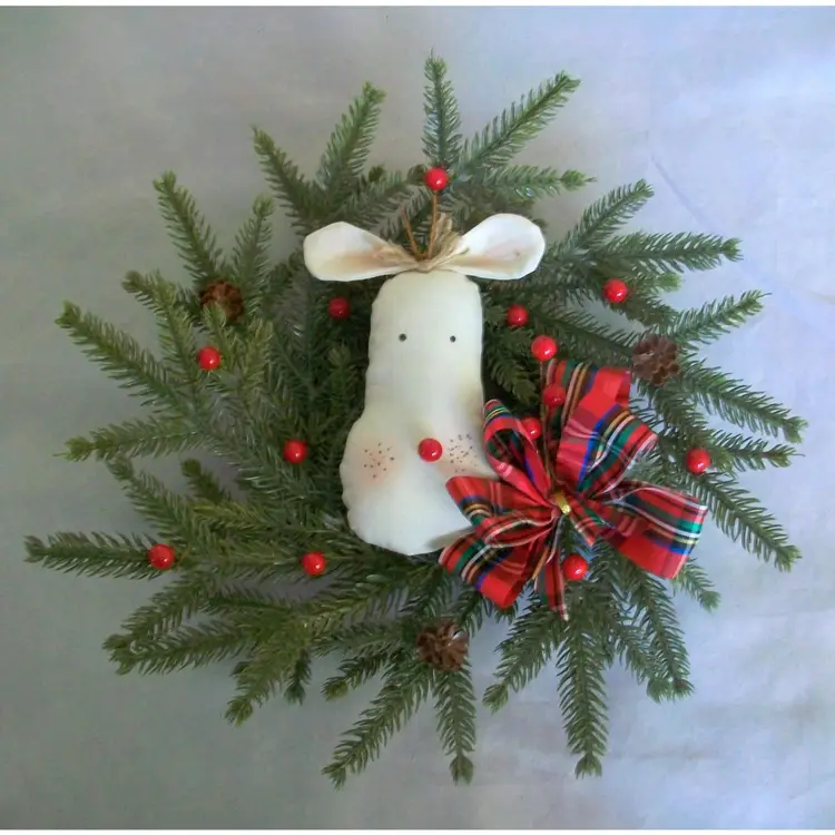 Whimsical Reindeer Christmas Wreath Wall Door Decor 12" x 12"