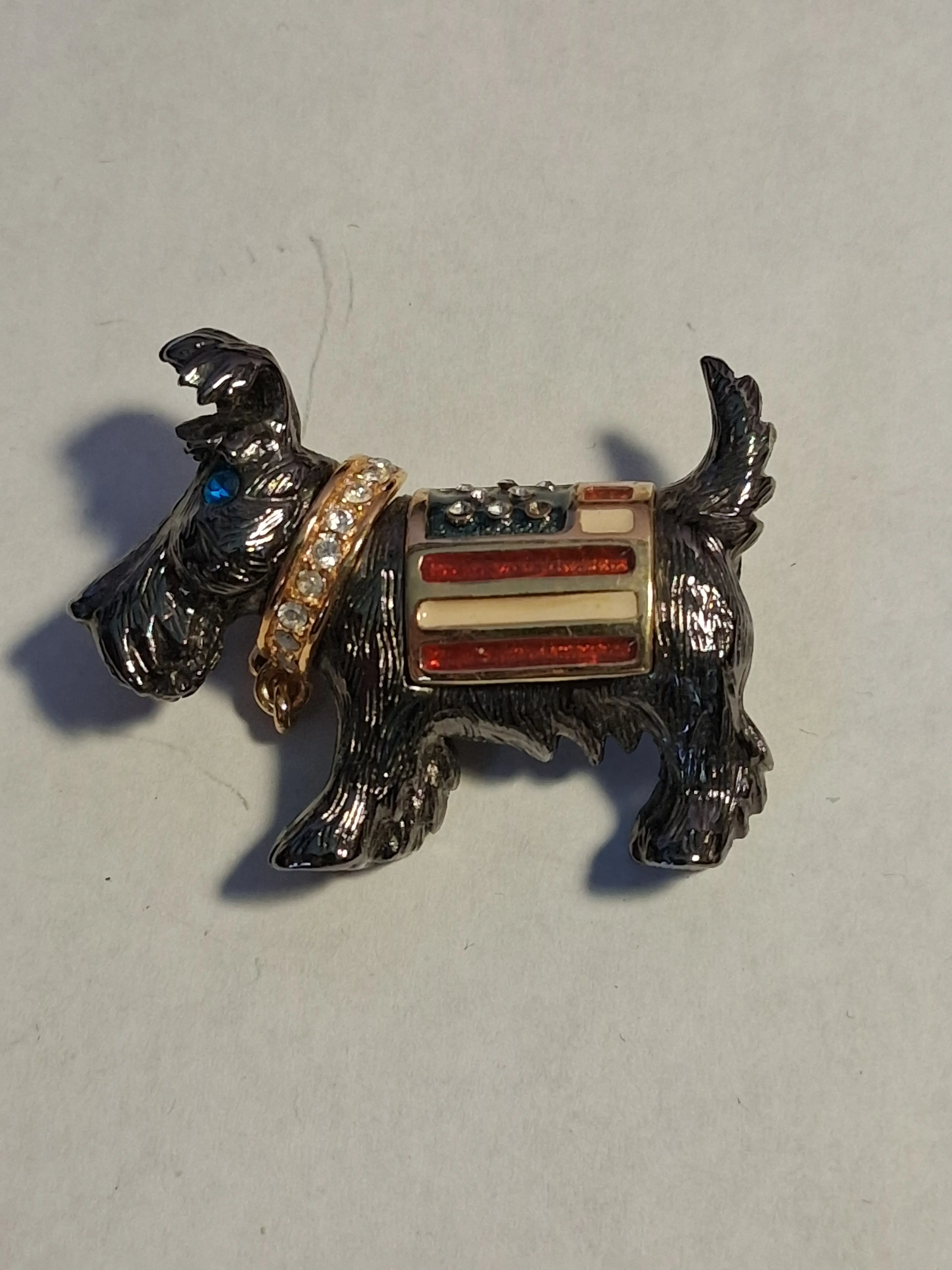 Image 1 of 4