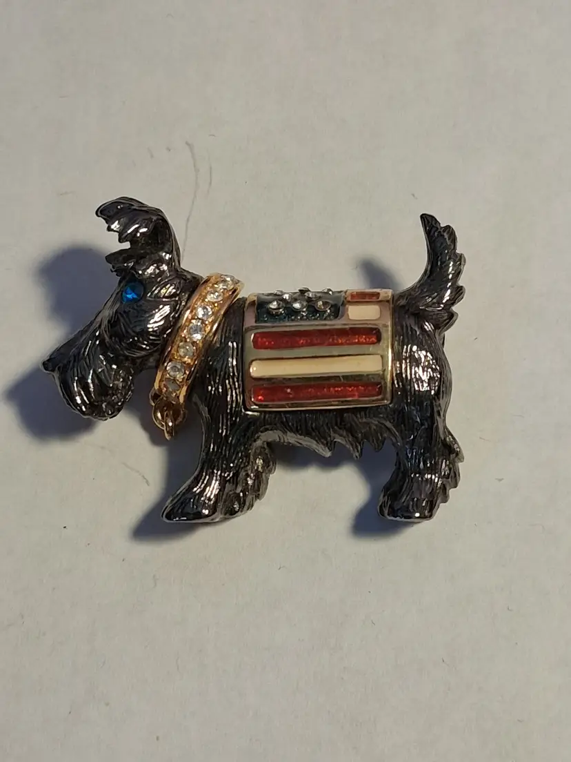 Vintage Christopher Radco Rhinestone Patriotic Scotty Dog Brooch