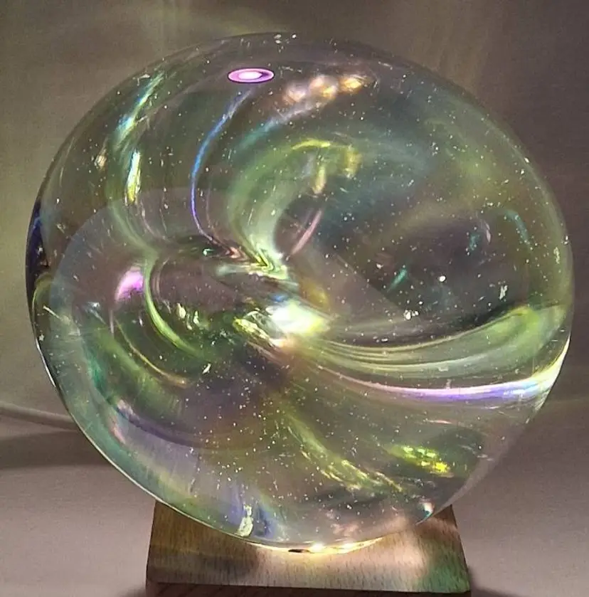 Robert Eickholt Early 1992 THUMBPRINT Iridescent Magnum Paperweight. It GLOWS too!