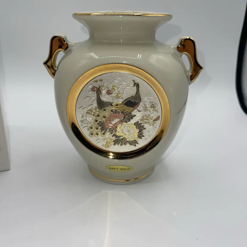 Japanese Art of Chokin 24k Gold 6.5” Vase White Gold Accents Peacocks Dbl Handle