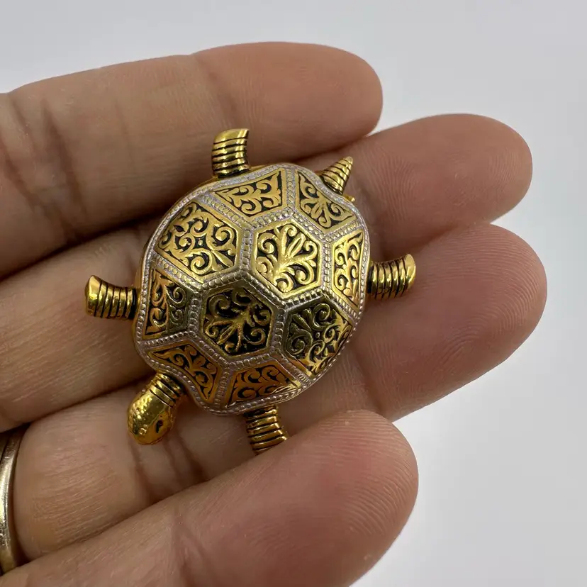 Damascene Turtle Brooch Gold Tone Matte Black 1.5”