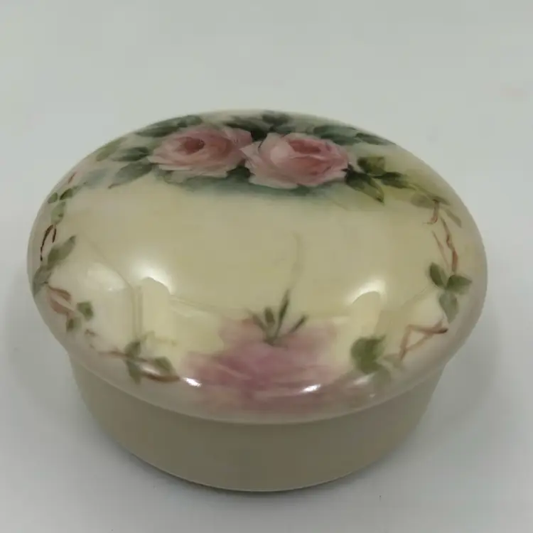 #01 Pinky Is The Artest  Of This Trinket Dish Is Signed