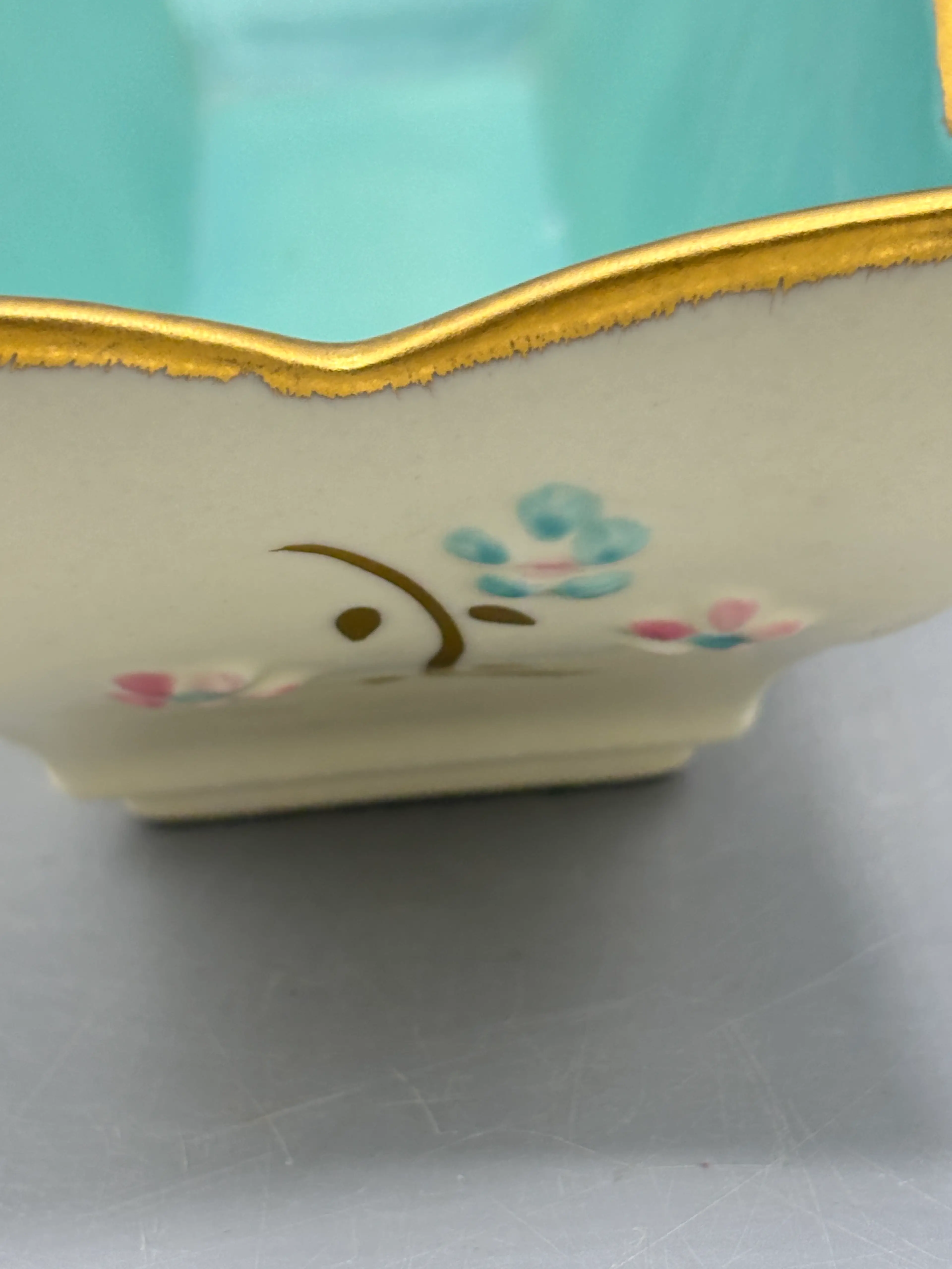 Image 4 of 8
