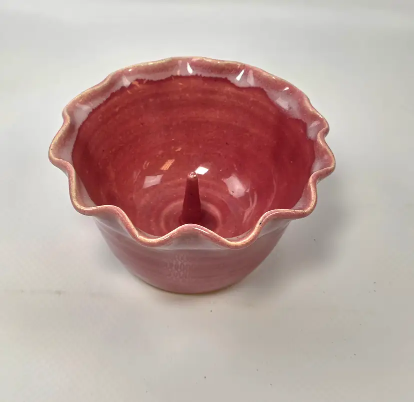 Vintage John Garrou Pottery Apple Baker Pink Rose Drip Glaze Signed NC
