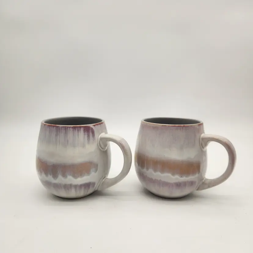 NWOT Large Tommy Bahama Mugs Beachy Glossy Drip Glaze Microwave/Dishwasher Safe