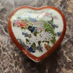 Heart Trinket Box- Satauma Japan