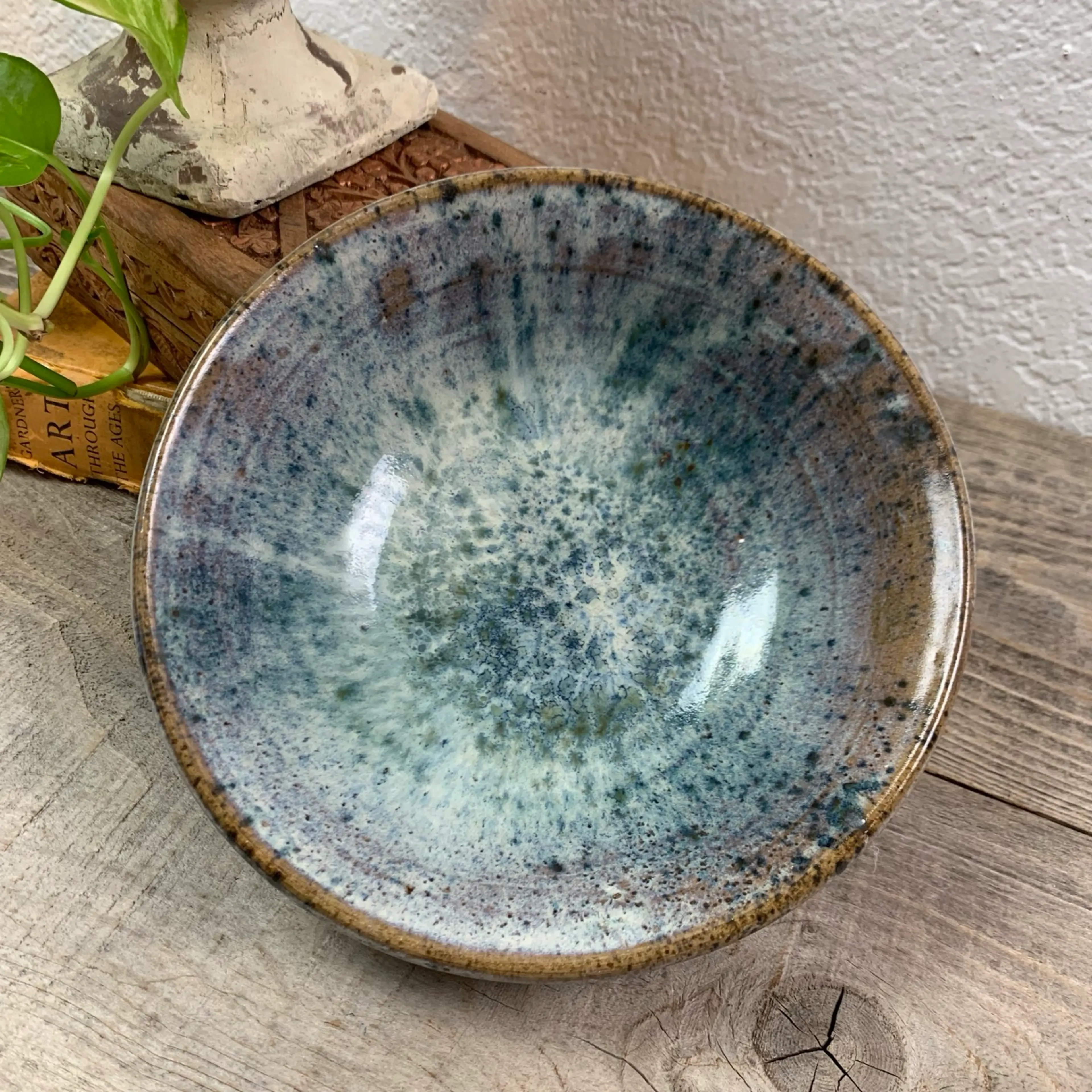 Image 2 of 6