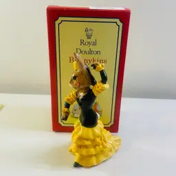 Royal Doulton Flamenco Dancer Bunnykins DB256 2002 Special Events Figure In box 4.25”
