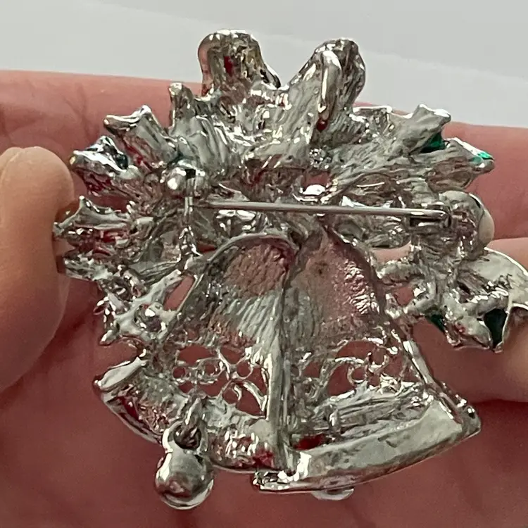 MYLU signed articulated Christmas tree brooch