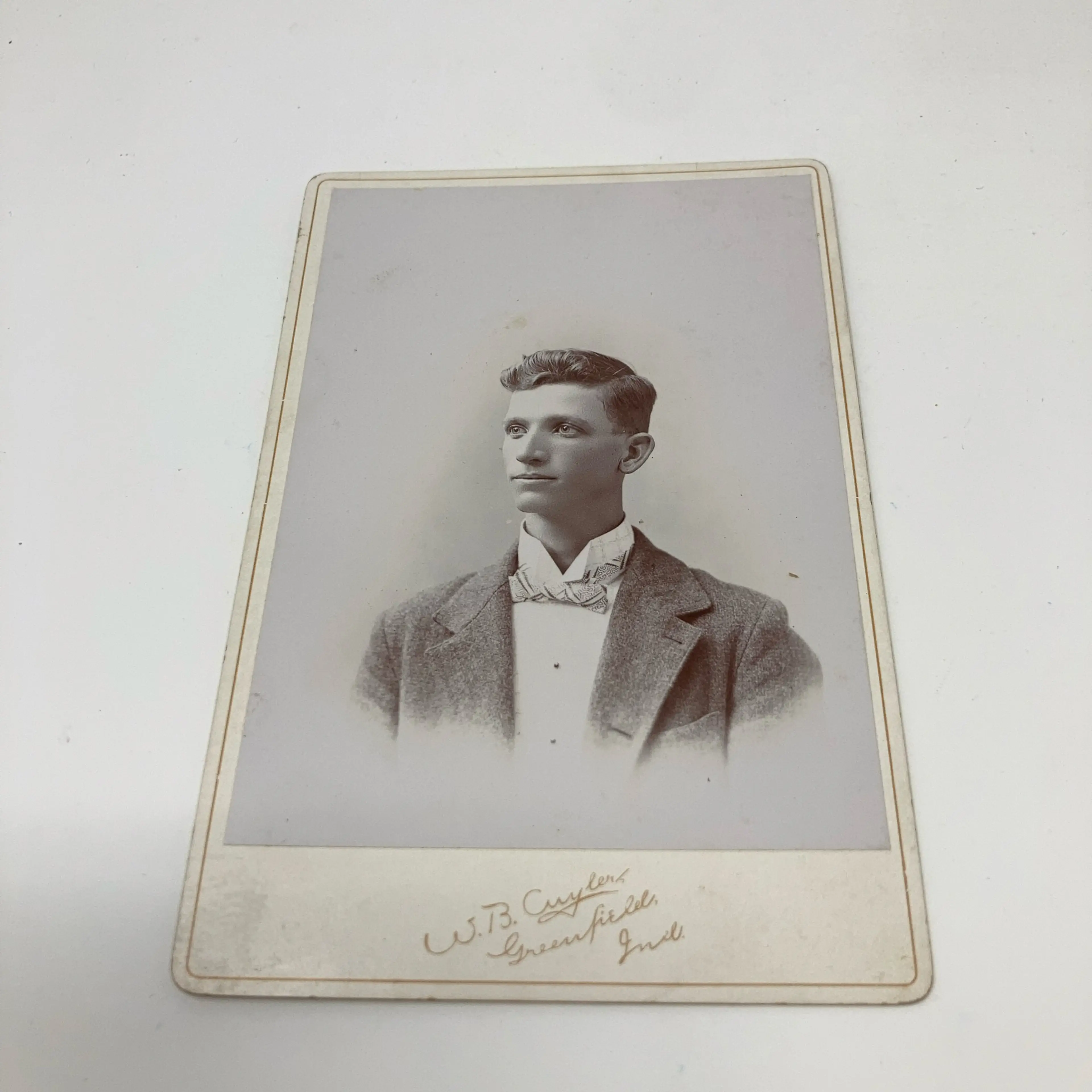 Image 2 of 6