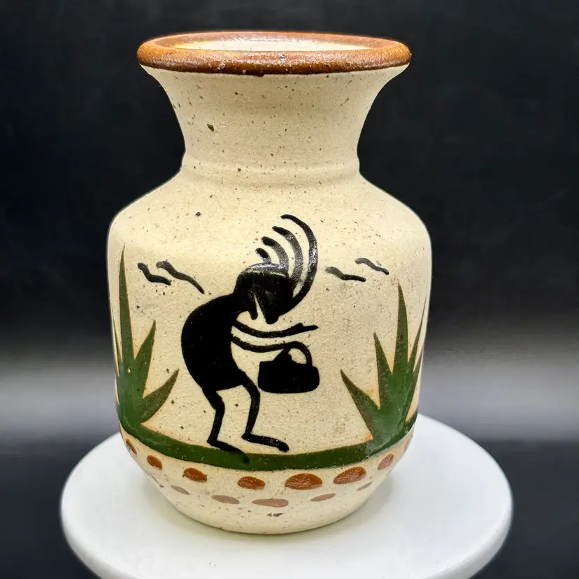 Small Mexican Tonala Kokopelli Vase 3.5”