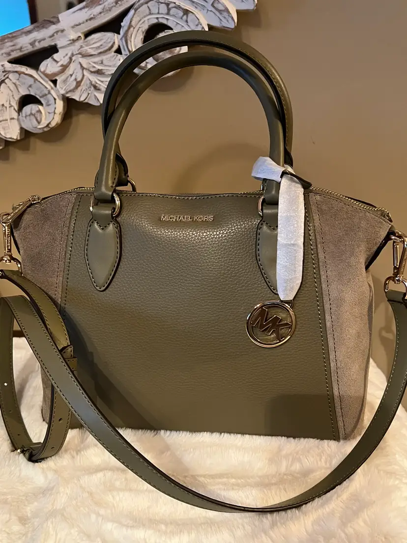 Michael Kors Satchel Crossbody