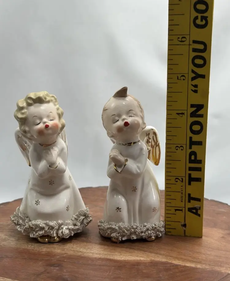 Vintage Kissing Angel Boy Girl Porcelain Figurines Spaghetti Trim Gold Accents