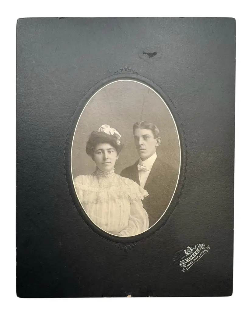 Antique Cabinet Card Wedding Photo Portrait Man Woman Vancouver Washington